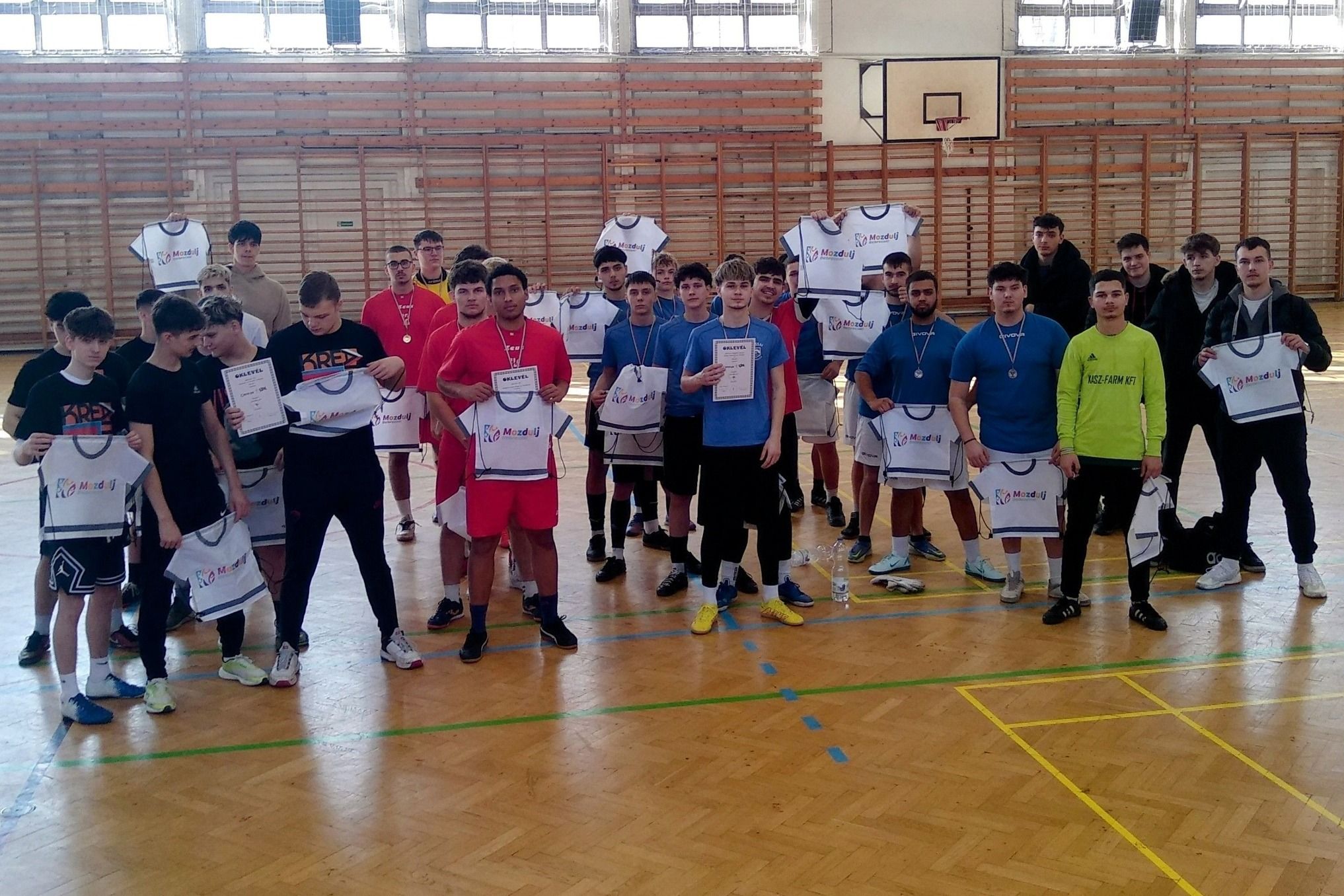 Centrum_futsal_7199025292941341090_n.jpg