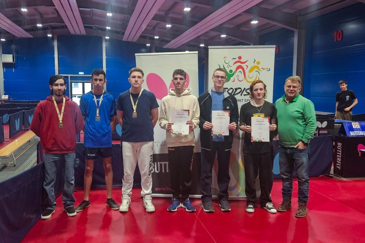 Asztaliteniszben is a legjobbak közt